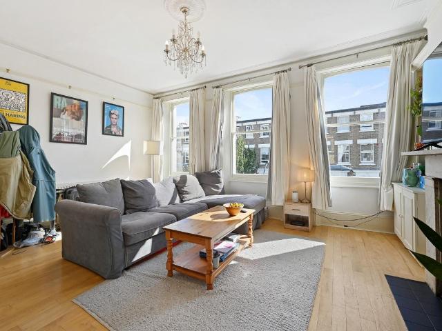 Minford Gardens, Brook Green W14, 3 bed maisonette to rent, £3,000 pcm | PrimeLocation