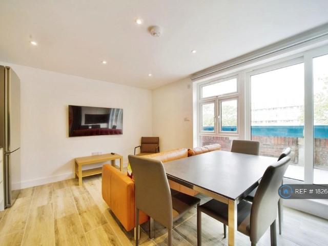 Mingard Walk, London, N7 4 bed maisonette to rent £4,150 pcm £958 pw