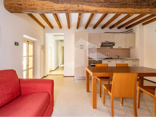 MINI APARTAMENTO ARREDATO IN CENTRO STORICO