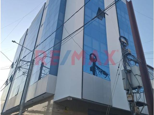Minidepartamento En Alquiler En Cuarto Piso En Urb. La Primavera Chiclayo