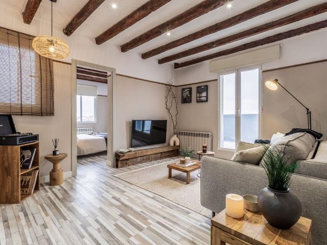 Minimalist 1 Bedroom Apartment with Private Office and City View Terrace, Madrid Amsterdam Apartments for Rent