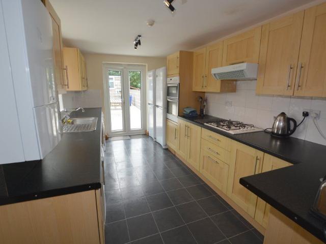Minny Street, Cathays CF24, 6 bed terraced house to rent, £3,450 pcm | PrimeLocation