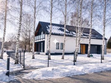 Nowoczesny dom 153 m2 w Minodze – cisza i natura