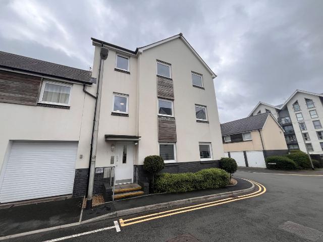 Minotaur Way, Pentrechwyth SA1, 2 bed flat to rent, £995 pcm | PrimeLocation