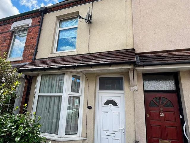 Minshull New Road, Crewe. 2 bed townhouse to rent £850 pcm £196 pw