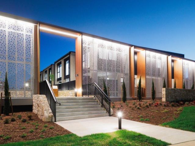 MIO 3 Bed, 2 Living Area, 2.5 Bath, Triple Garage