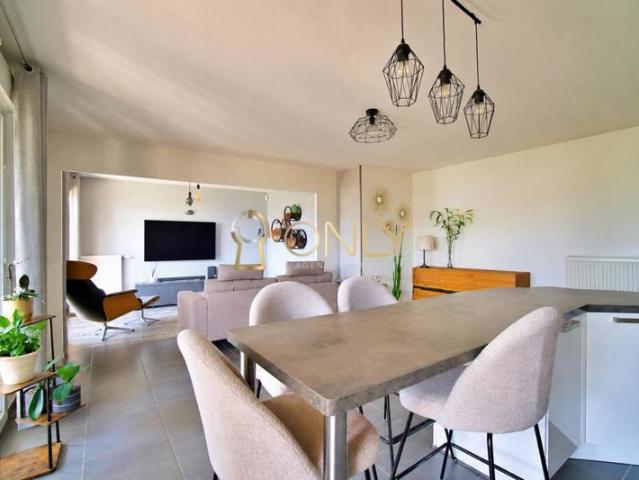 MIONNAY APPARTEMENT 2 CHAMBRES