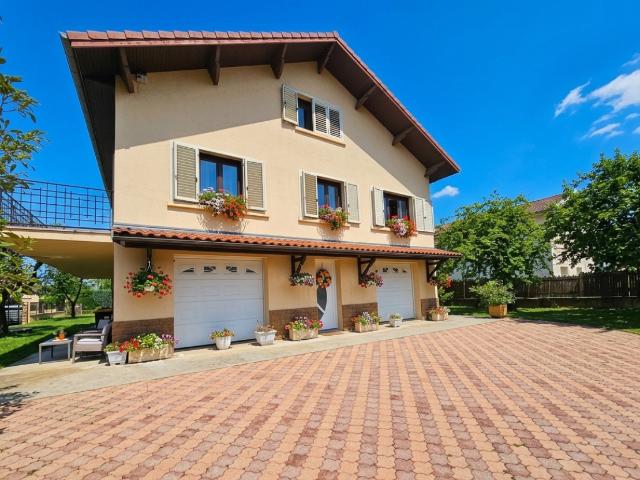 MIONS Grande maison familiale