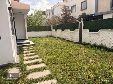 MIA GAYRİMENKUL'DEN MUHTEŞEM KONUMDA 4+1 SIFIR TRİPLEKS VİLLA