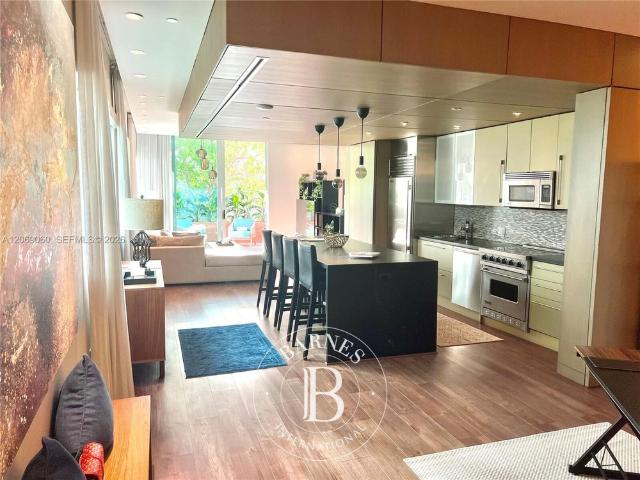 Miami, Appartement 2 Chambres 97 m² en location