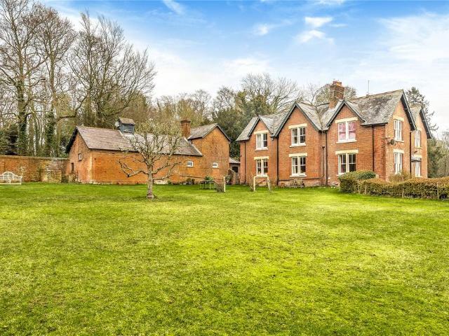Micheldever Station, Winchester. 6 bed detached house to rent £5,000 pcm £1,154 pw