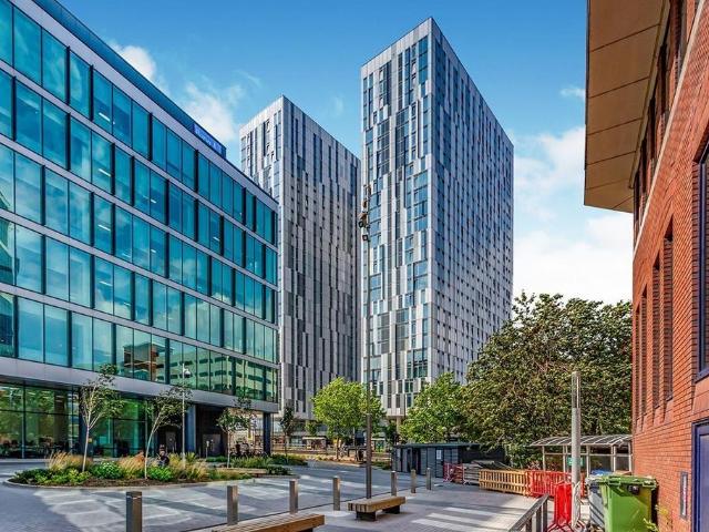 Michigan Avenue, Greater Manchester M50 1 bed apartment to rent £900 pcm £208 pw