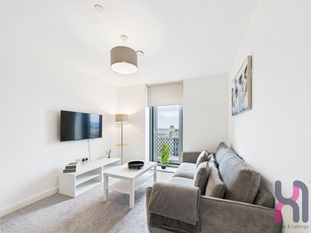 Michigan Point Tower D, 18 Michigan Avenue M50, 1 bed flat to rent, £1,075 pcm | PrimeLocation