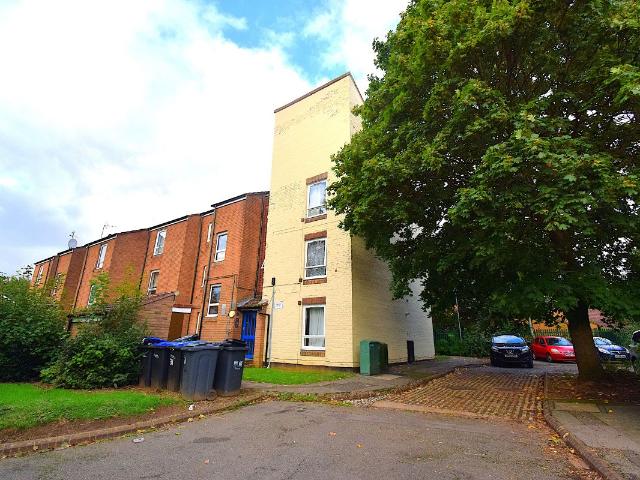 Micklewell Lane, Northampton NN3, 2 bed flat to rent, £1,100 pcm | PrimeLocation