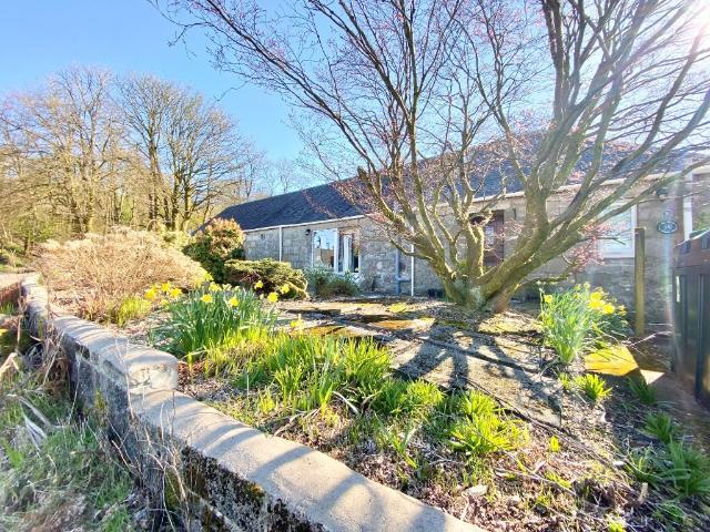 Midton Farm, Howwood, Renfrewshire PA9, 1 bed semi detached house to rent, £1,100 pcm | PrimeLocation