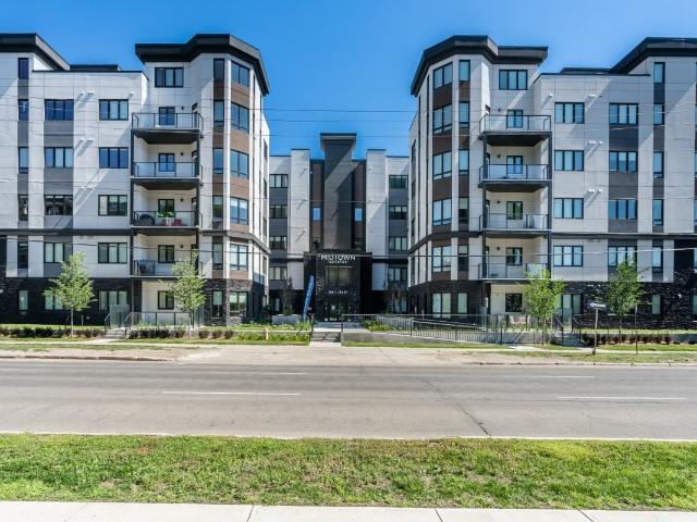 Midtown Estates Apartments 2 Bedroom available at 10611 – 116 St NW, Edmonton [object Promise] for Rent