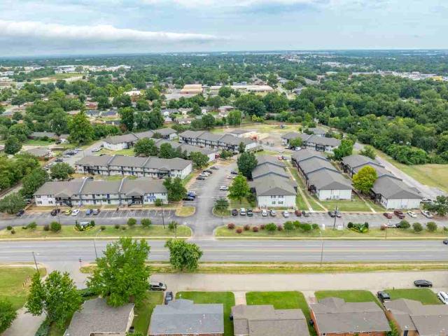 Midtown Park Apartments 1 Bedroom Apartment for Rent at 7625 E 21st St, Tulsa, OK 74129