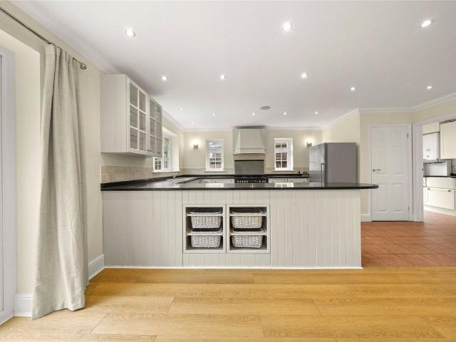 Midway, Walton On Thames, Surrey KT12, 6 bed detached house to rent, £5,995 pcm | PrimeLocation