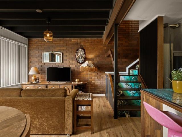 Mid Century Vintage Elegance Meets Modern Practicality