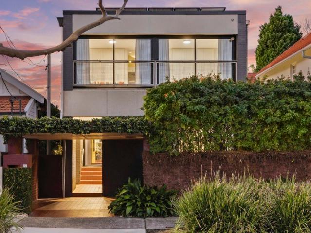 Mid Century Architectural Masterpiece