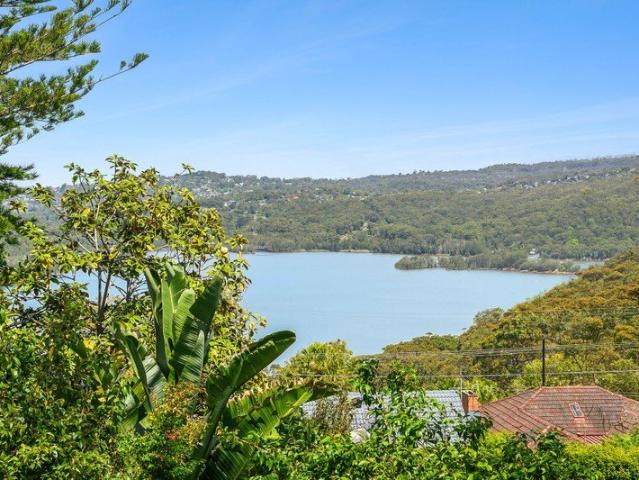 Mid Century Classic with Narrabeen Lake Views