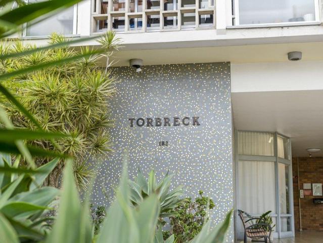 Mid Century Icon Meets Modern Inner City Living
