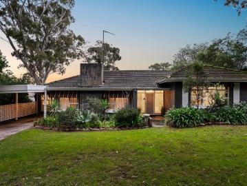 Mid Century Magic in a Blue Ribbon Foothills Location