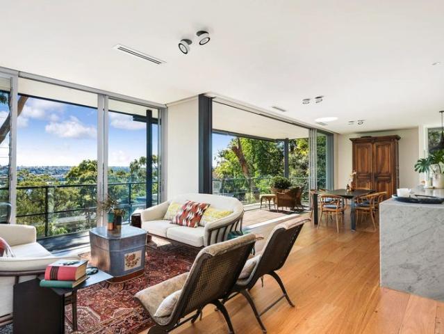 Mid Century Modernist Masterpiece With Sweeping Balmoral Views