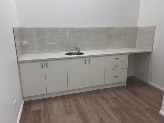 Mid Mountains. Airconditioned Studio Appartment Electricity included