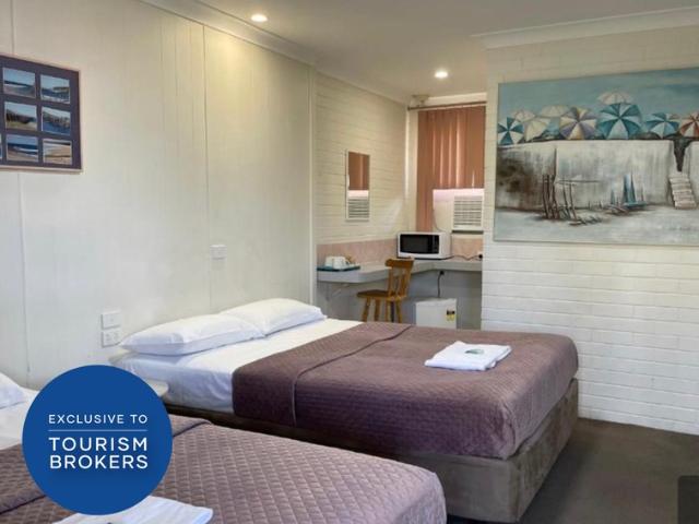 Mid NSW Coastal City Freehold Motel and Workers' Hostel Renovation Dream 1950MF