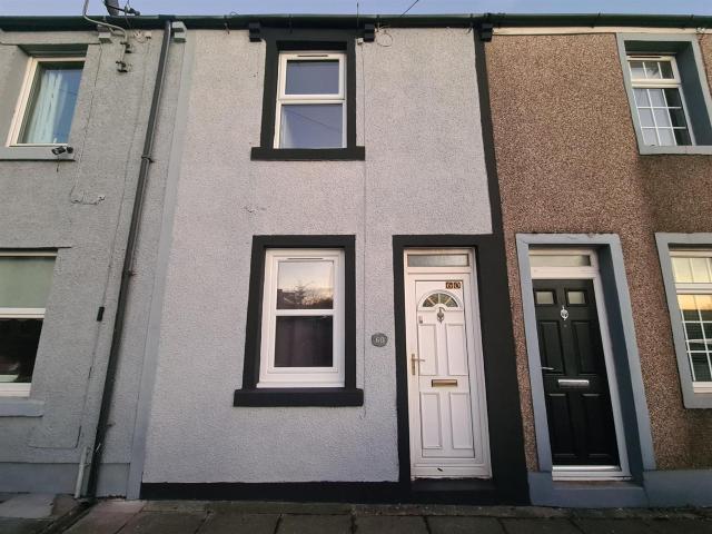Mid Terraced to let