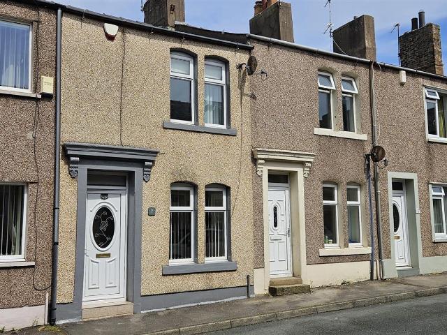 Mid Terraced to let