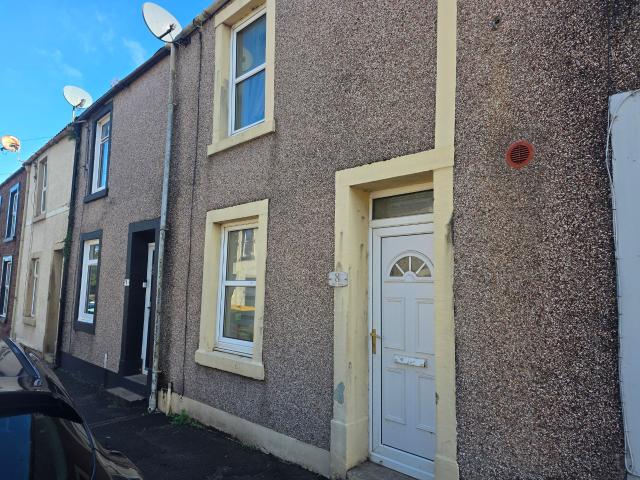 Mid Terraced to let