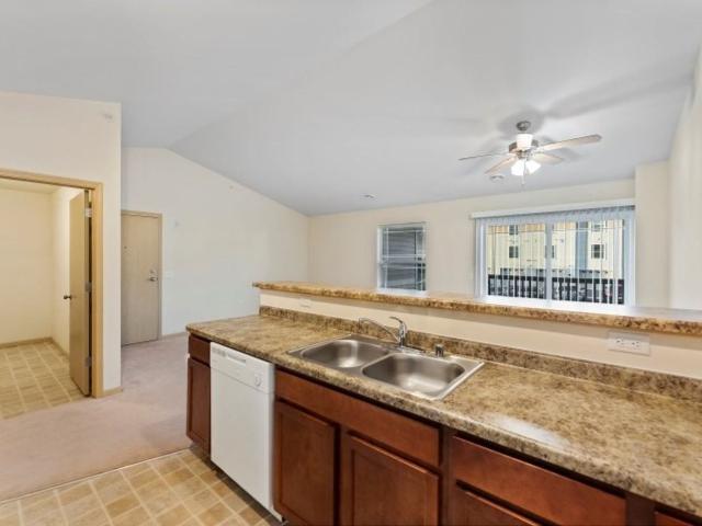 Middleton 2 Bedroom/1 Bath Apt Homes with Garage 2 Bedroom Apartment for Rent at 2850 2852 2854 Pleasant View Rd, Middleton, WI 53562 Business Park