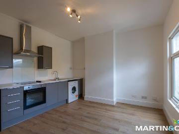 Middleton Hall Road, Kings Norton B30, 1 bed flat to rent, £900 pcm | PrimeLocation