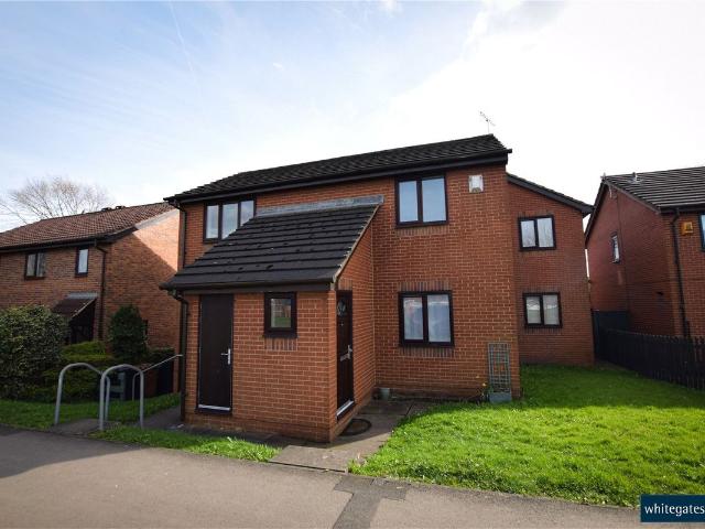 Middleton Park Road, Middleton, Leeds, West Yorkshire LS10, 2 bed flat to rent, £775 pcm | PrimeLocation