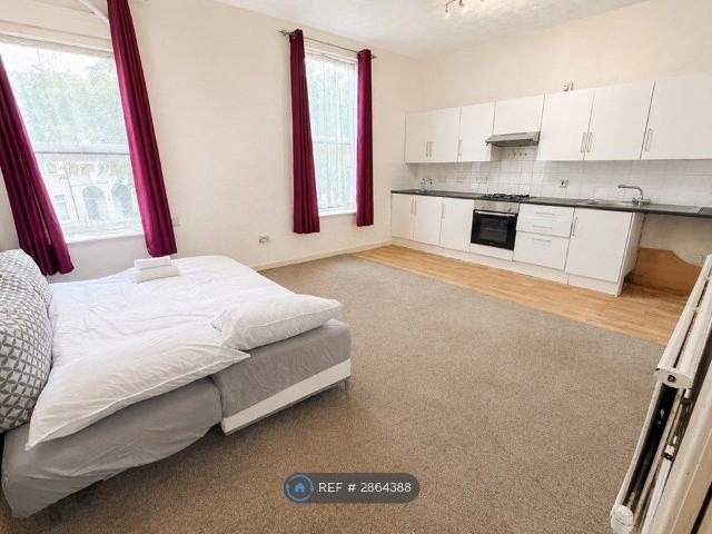 Middleton Road, Manchester M8, 12 bed detached house to rent, £4,000 pcm | PrimeLocation