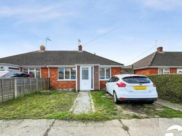 Middletune Avenue, Sittingbourne, 2 Bedroom Bungalow
