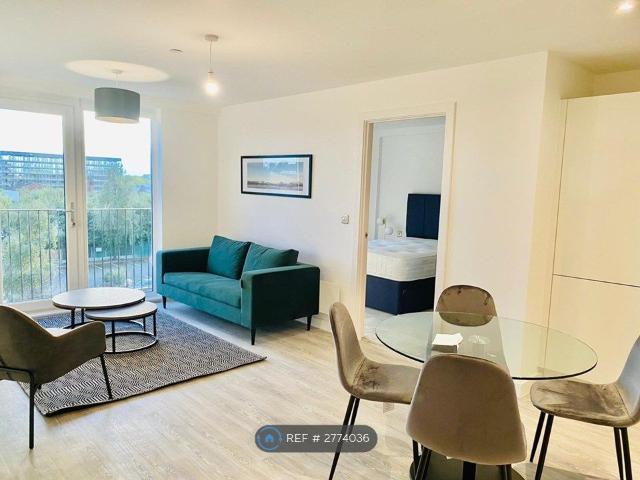 Middlewood Plaza, Salford M5, 1 bed flat to rent, £1,150 pcm | PrimeLocation