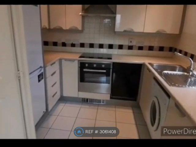 Middlewood Street, Salford M5, 2 bed flat to rent, £1,100 pcm | PrimeLocation