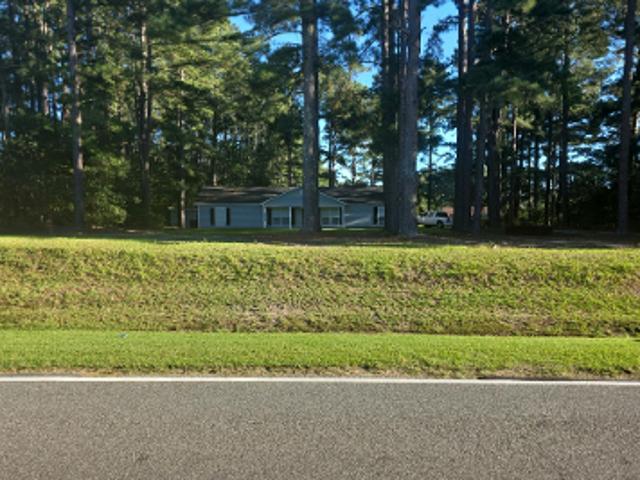 Middle Ground Rd
