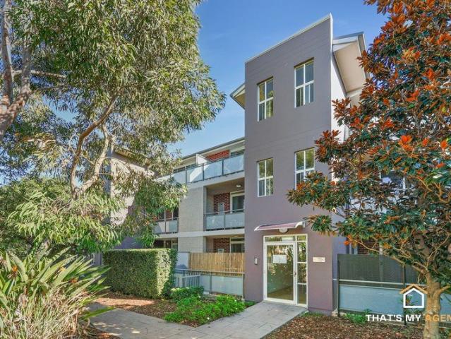 Middle Floor 2 bedroom 2 balconies