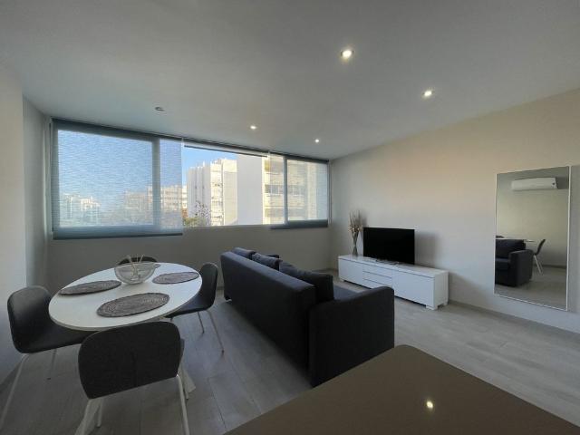 Middle Floor Apartment · Marbella