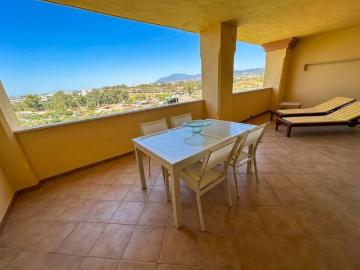 Middle Floor Apartment · Marbella