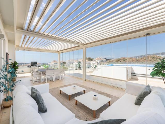 Middle Floor Apartment · Nueva Andalucía