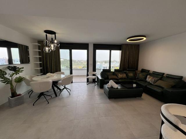 Middle Floor Apartment · Atalaya
