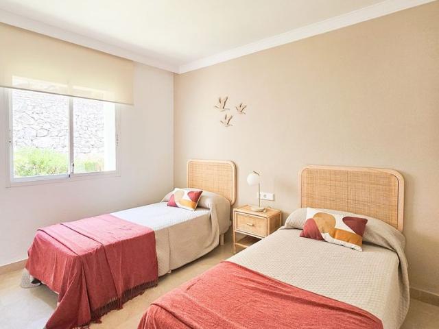 Middle Floor Apartment · Benahavís