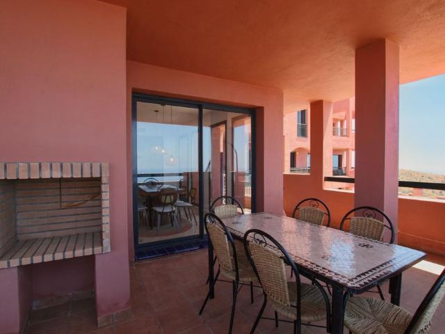 Middle Floor Apartment · Calahonda