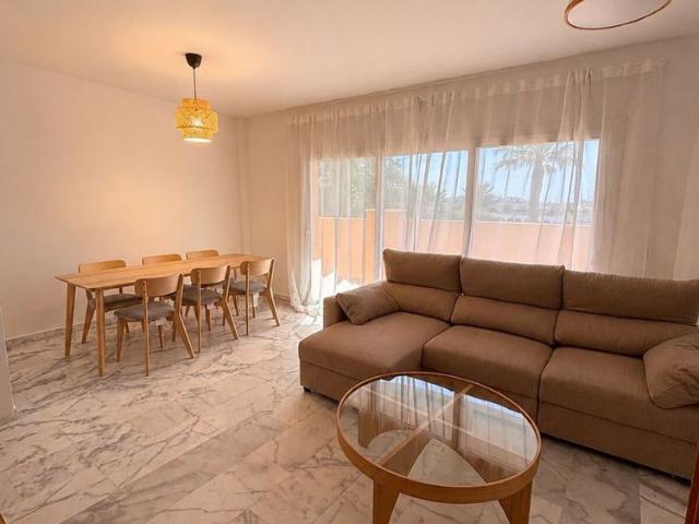 Middle Floor Apartment · Cancelada