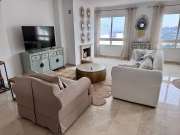 Middle Floor Apartment · Elviria